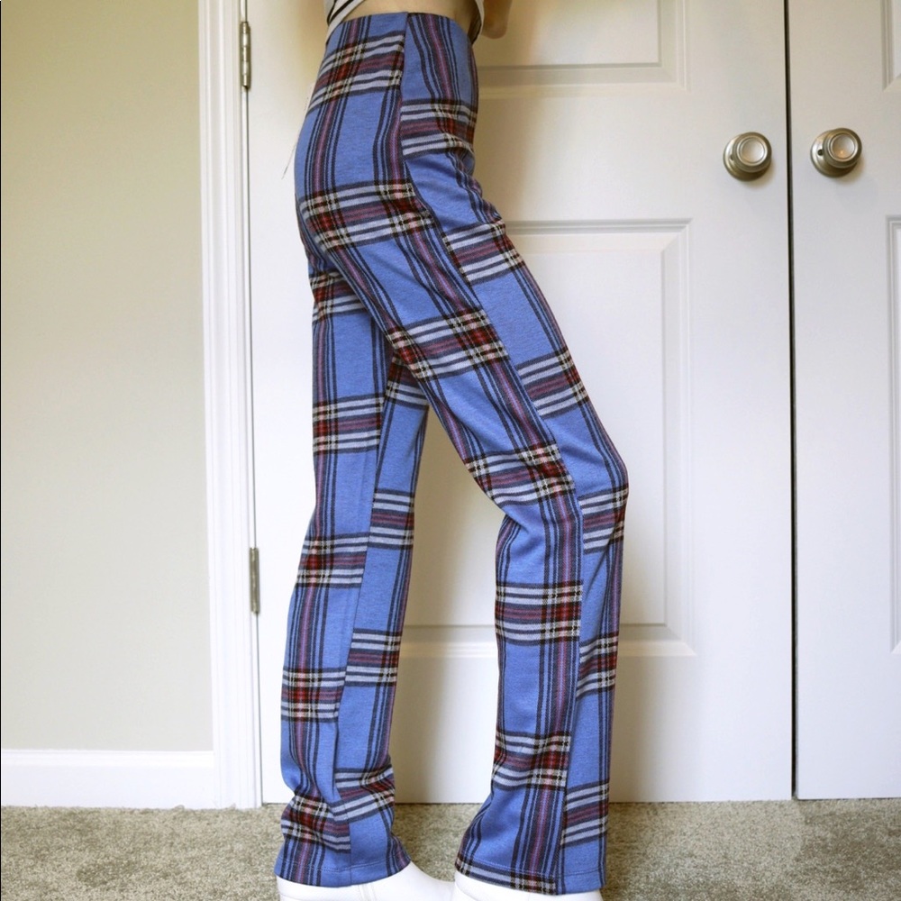 Urban Outfitters Cara High-Waisted Kick Flare Pant